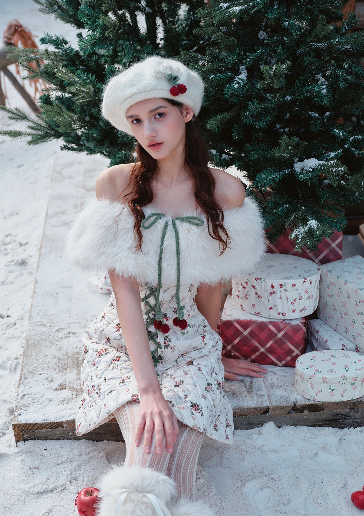 （US Exclusive）Berry Meow Meow Down Dress