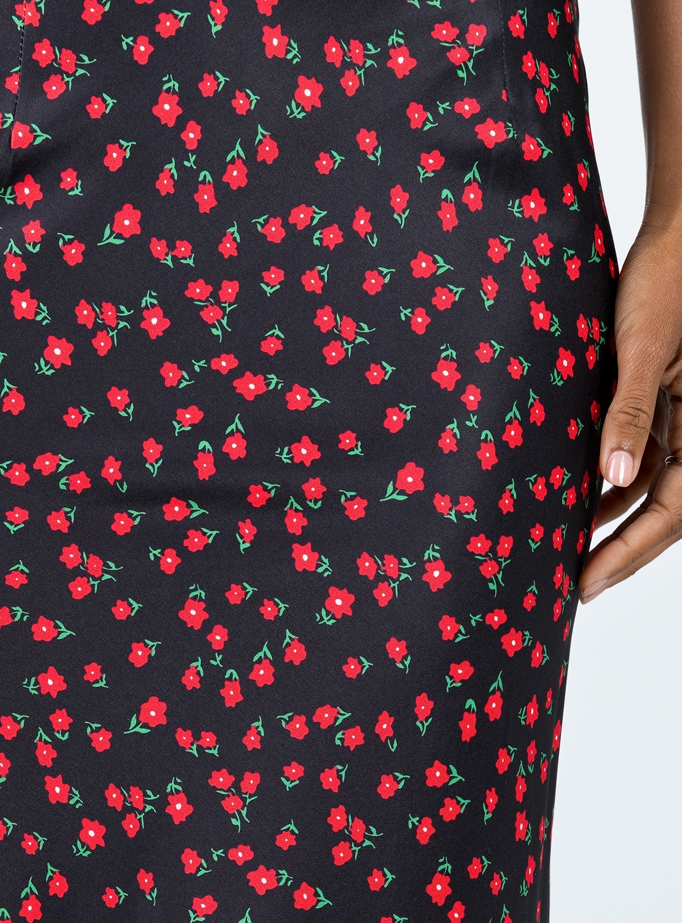 Jodie Maxi Skirt Black Floral