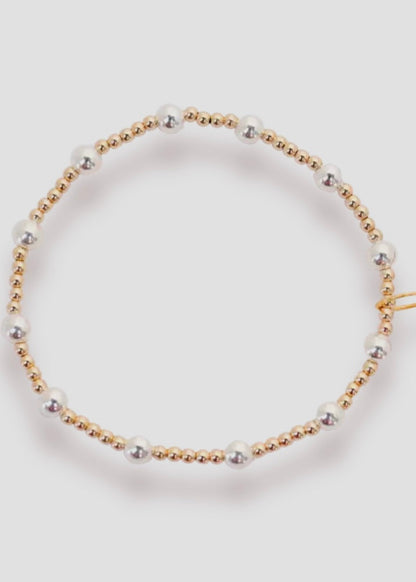 Lively Bracelet