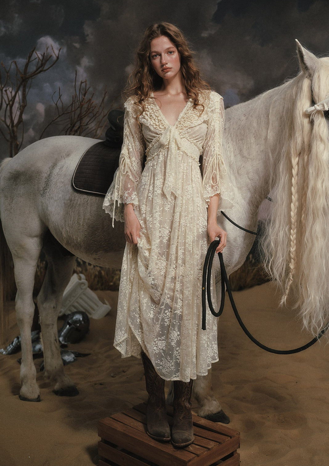 （US Exclusive）White Horse Princess Dress