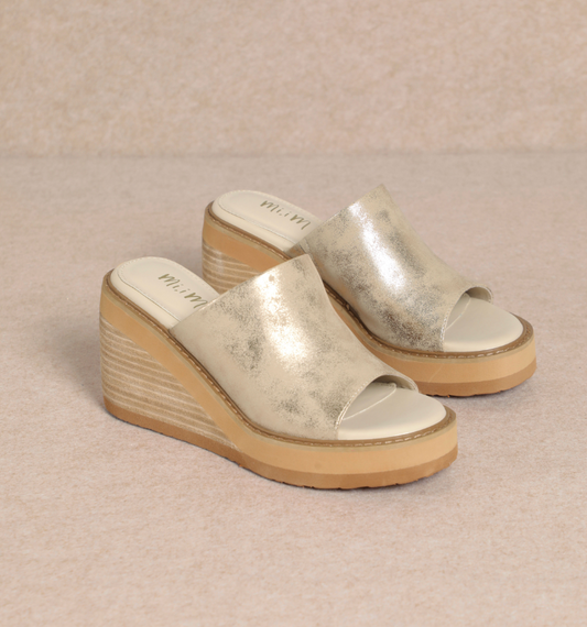 Judy Cloud Fall Wedge Sandal
